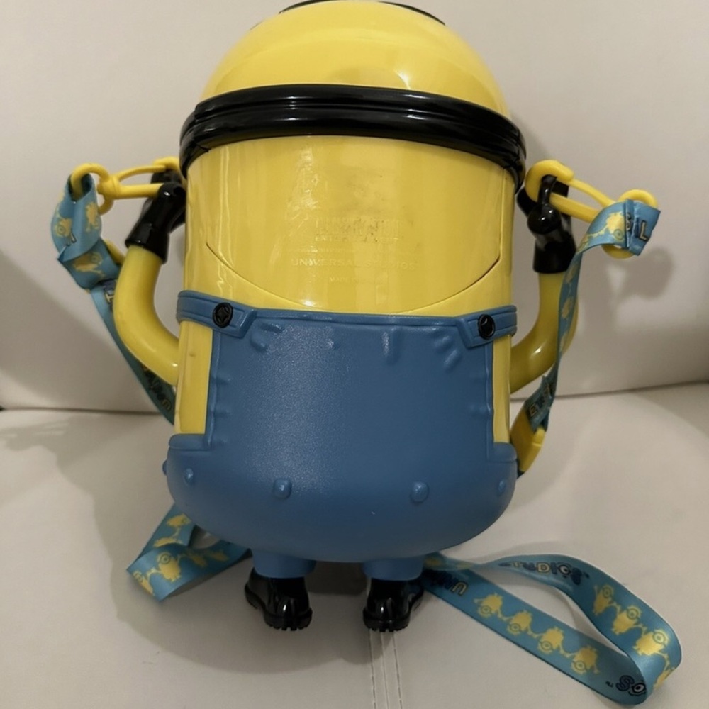 Universal Studios Minions Bob Popcorn Bucket Limited Edition, USJ Collectible - Picture 6 of 7